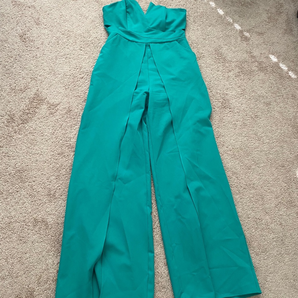 Strapless off the shoulder jumpsuit
